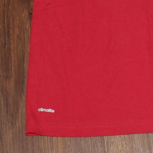 Boys Kids Adidas Climalite Wisconsin Badgers Red White Athletic Tee T-Shirt 6X/7 - Picture 3 of 3